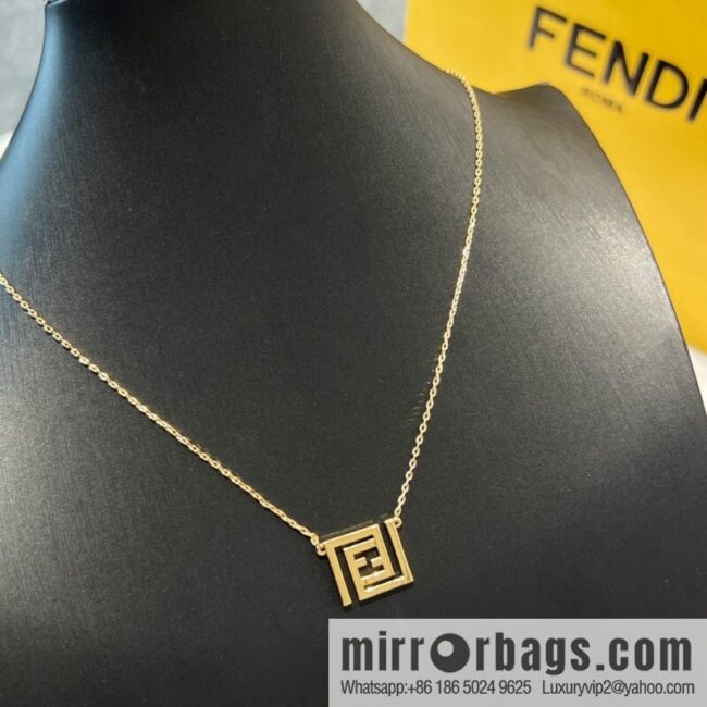 i1658306988_1032_4-800x80012sckh2cbli12484_20250716004639.jpg New Fendi double F pearl necklace bracelet
