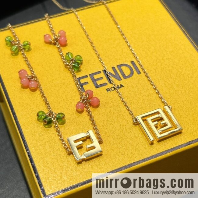 i1658306988_4831_2-800x800ca1g4p2bet412482_20250716004639.jpg New Fendi double F pearl necklace bracelet