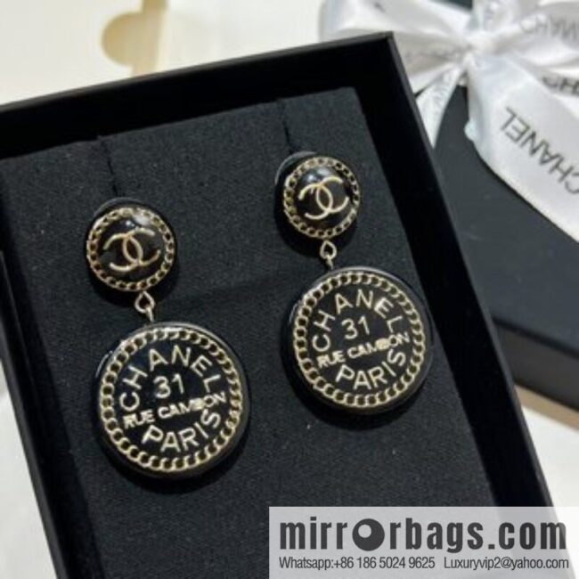 New ☑️ Chanel double c round acrylic letter earrings