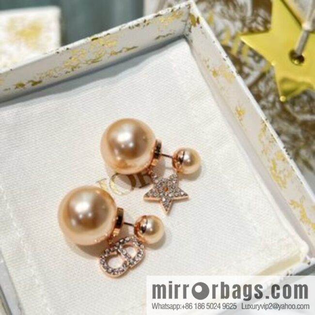 New ☑️ Dior rose gold CD star size pearl stud earrings