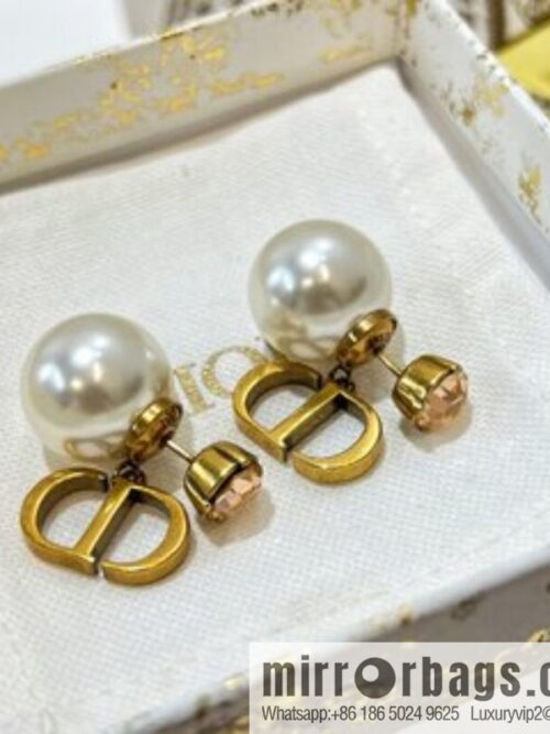 New ☑️ Dior CD size pearl stud earrings