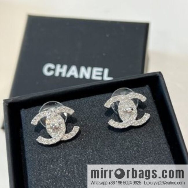 i1660214622_7606_2-800x800smajx40sj2f11603_20250716003845.jpg New ☑️ Chanel c1 double c full diamond stud earrings