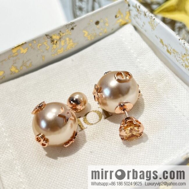 New ☑️ Dior CD size pearl stud earrings