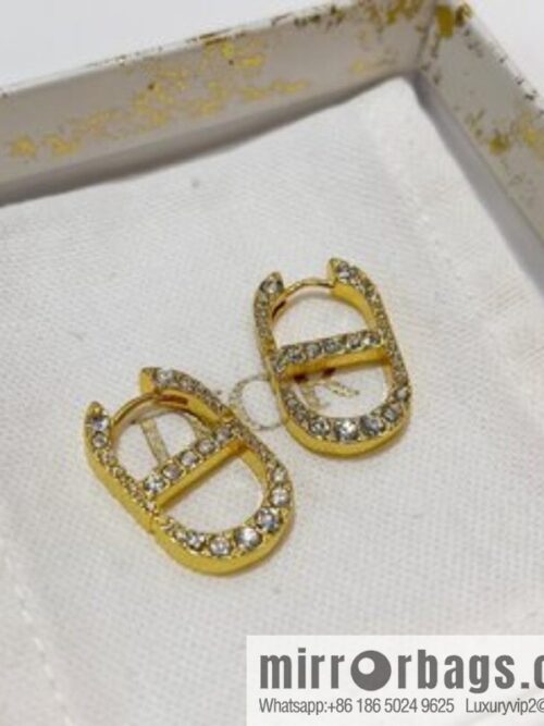 New ☑️ Dior CD full diamond stud earrings
