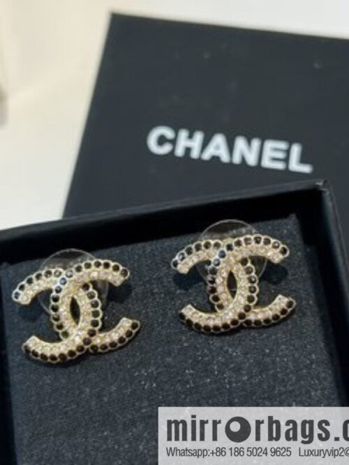 i1660663320_6200_2-800x800tuwm1oja0mi8164_20250716000841.jpg New ☑️ Chanel c1 double c black diamond stud earrings