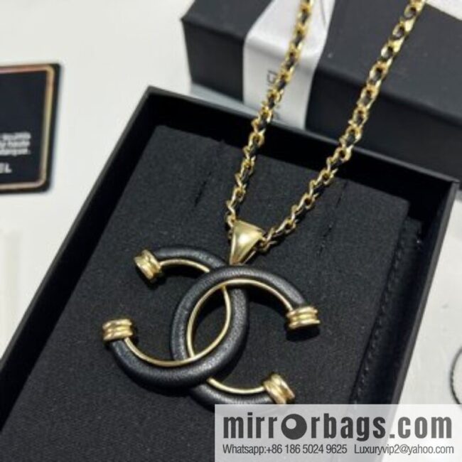 New ☑️ Chanel double c black leather rope necklace
