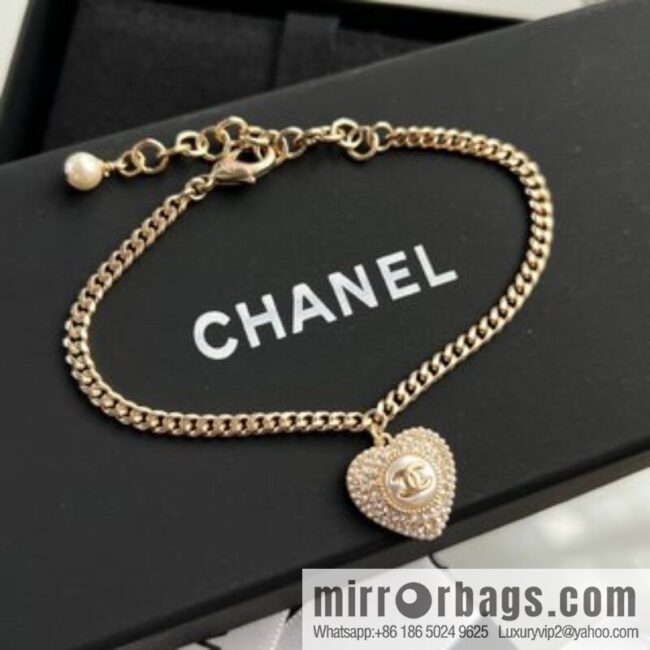New ☑️ Chanel double c full diamond peach heart love bracelet necklace