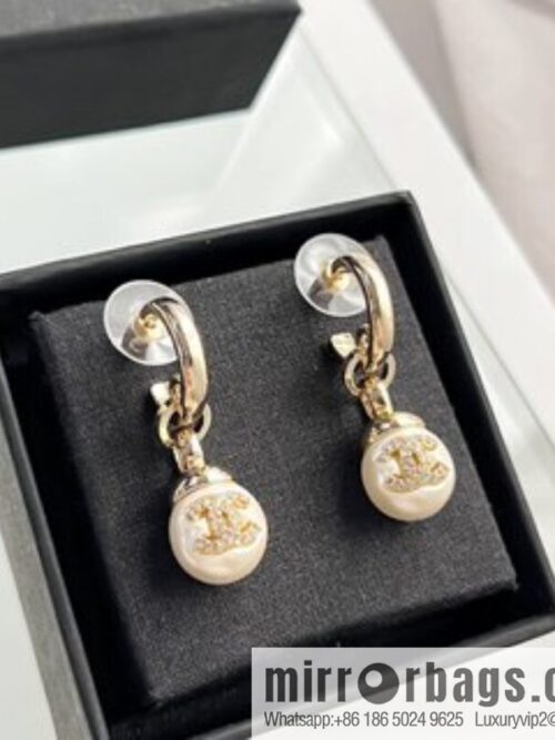 i1661670848_3660_1-800x800ryshasjjqzp7881_20250716000605.jpg New ☑️ Chanel C2 double c pearl stud earrings