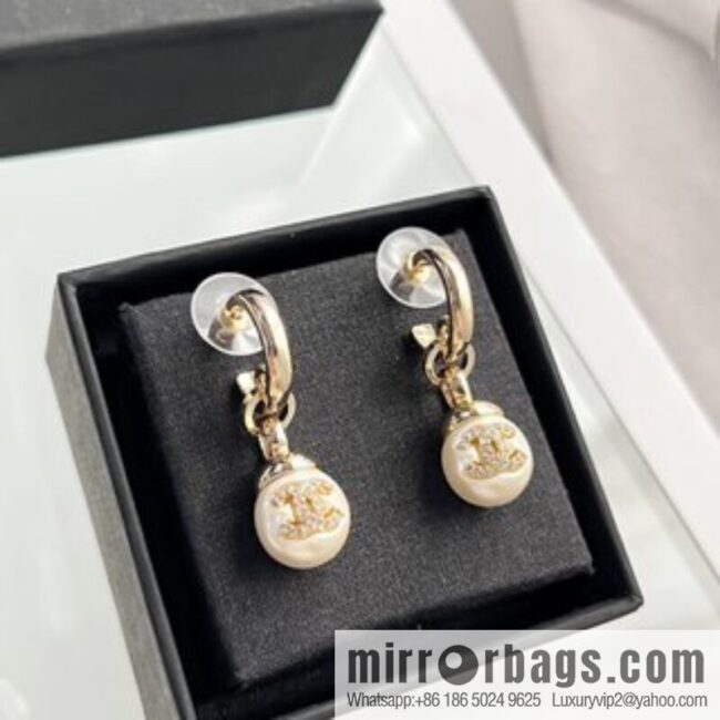 i1661670848_3660_1-800x800ryshasjjqzp7881_20250716000605.jpg New ☑️ Chanel C2 double c pearl stud earrings