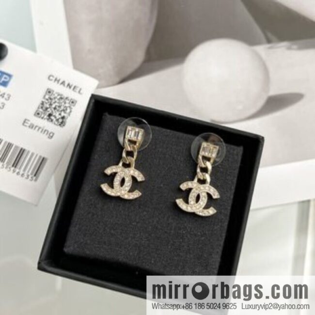 i1661671641_7598_1-800x800fhshlwblemg7870_20250716000559.jpg New ☑️ Chanel C2 double c full diamond stud earrings
