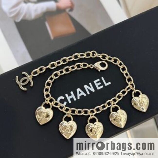 New ☑️ Chanel heart love bracelet