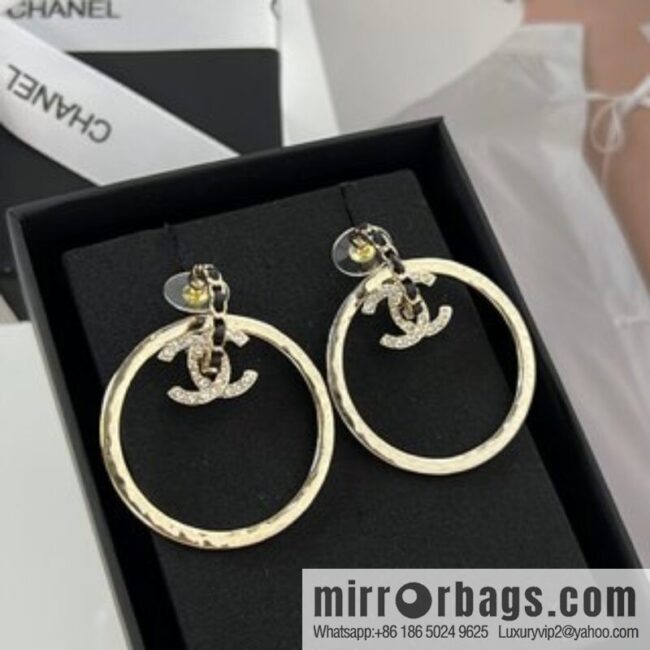 New ☑️ Chanel C2 gold double c round stud earrings