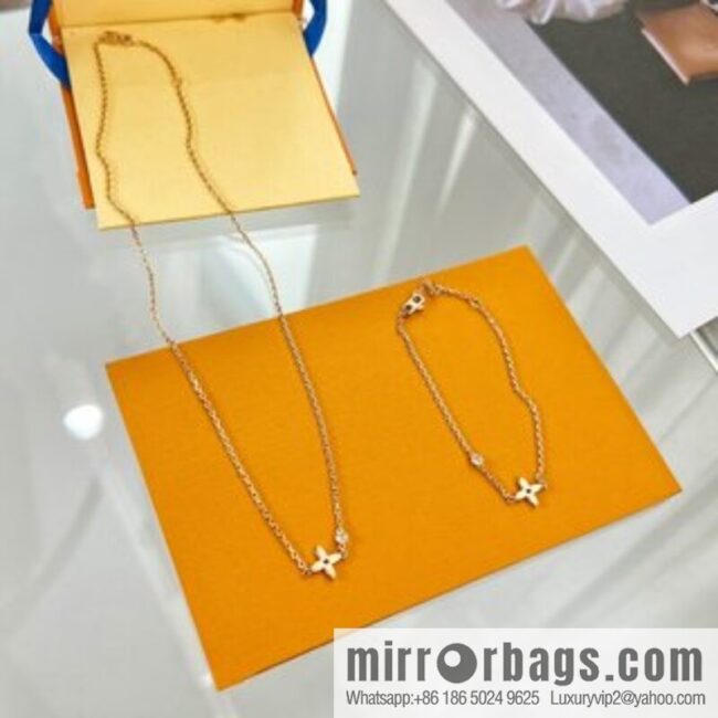 i1662041777_4131_1-800x800sibemooklxi7530_20250716000255.jpg Louis Vuitton Louis Vuitton lv Zhong Chuxi same bracelet necklace