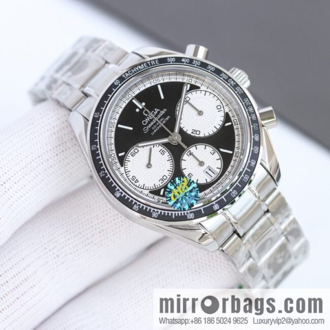 Omega Speedmaster Series 32.40.50.06 Multifunction Chronograph Watch