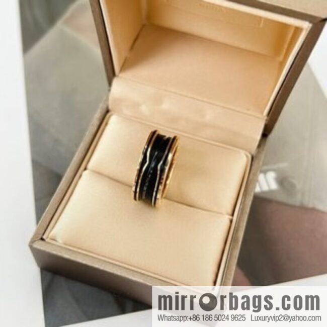 BVLGARI Bulgari new threaded black ceramic ring