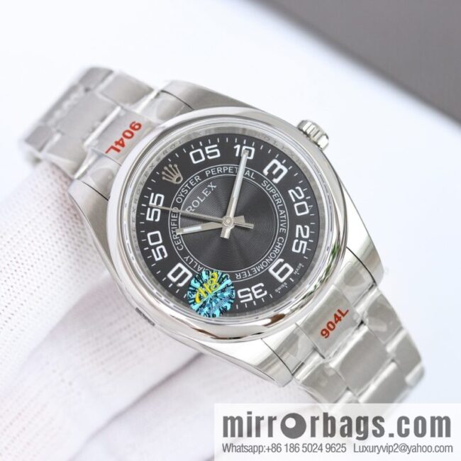 2022 New Rolex Oyster Perpetual Series 116034 39mm Commuter Watch