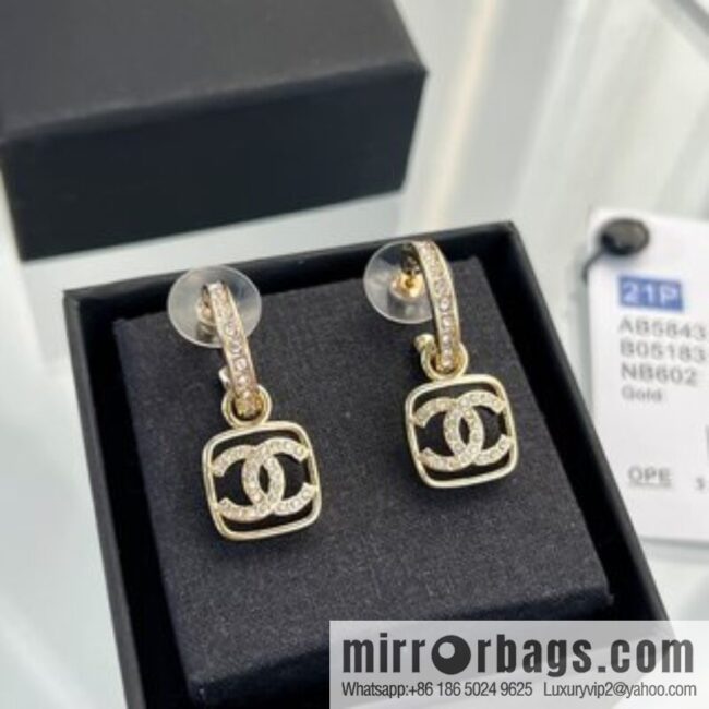 New ☑️ Chanel c2 double c square full diamond stud earrings
