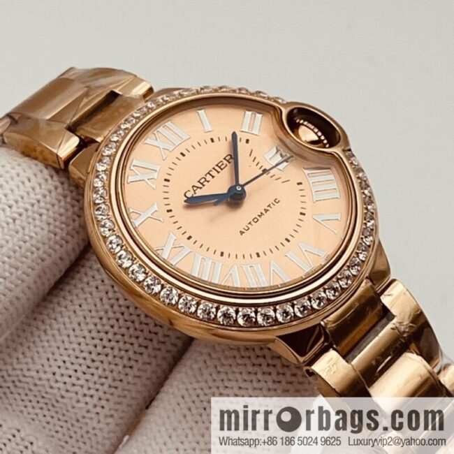 The latest exclusive Cartier Blue balloon 33mm and 36mm official website synchronization