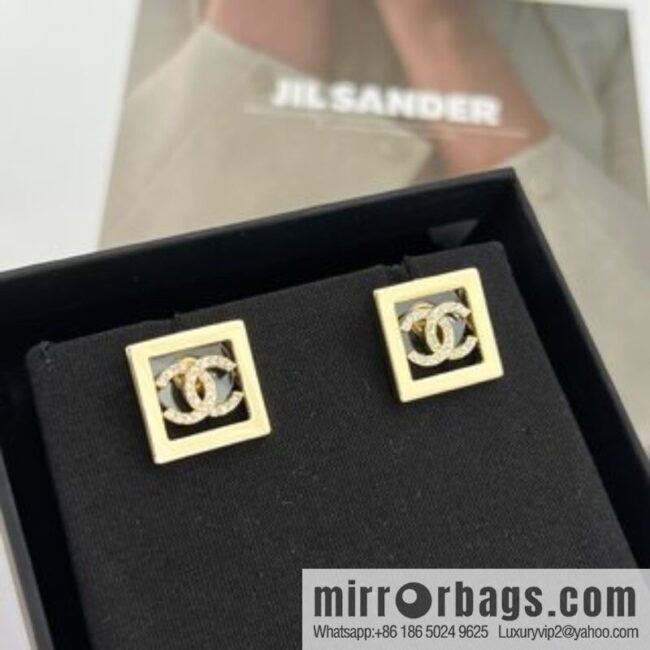 New ☑️ Chanel double c square stud earrings
