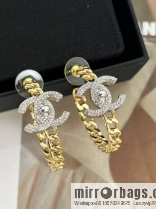 i1664335635_1118_2-800x800kz5se0swsno4030_20250715233011.jpg New ☑️ Chanel double c full diamond stud earrings