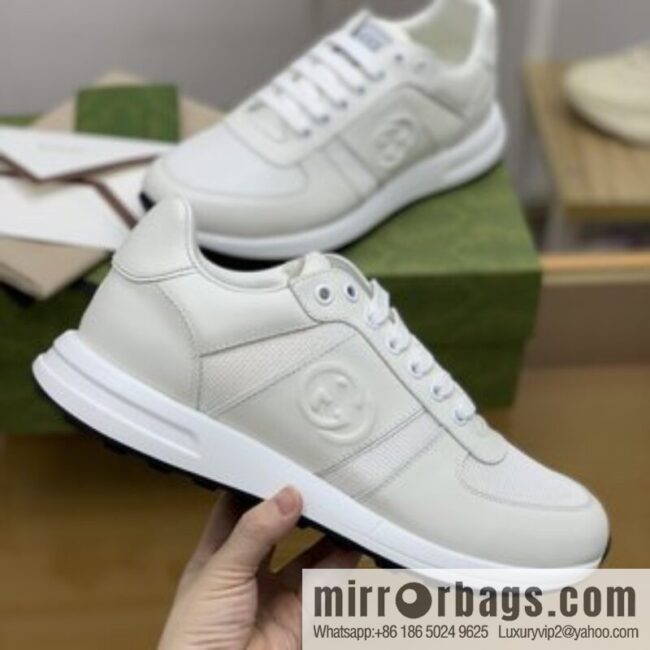 Gucci Gucci uses white leather and white mesh men\'s sports running shoes.