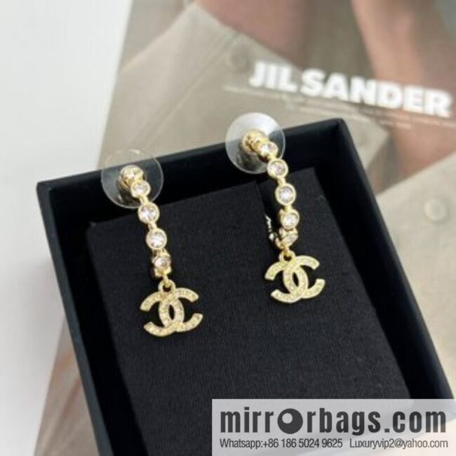 i1664883521_8996_3-800x8002p2t3ayqjrf3903_20250715232900.jpg New ☑️ Chanel c2 double c full diamond stud earrings