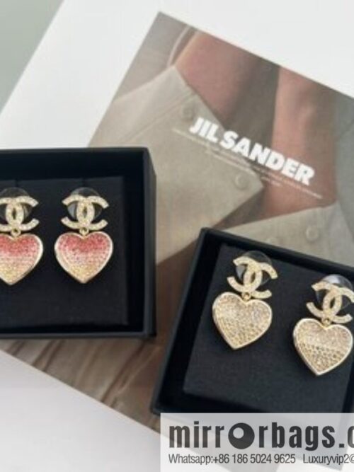 i1665058443_5954_1-800x8004dquf30pwdg3800_20250715232807.jpg New ☑️ Chanel c2 double c peach heart love stud earrings