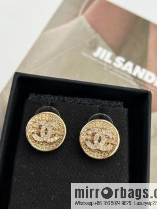 i1665059851_5323_2-800x800vam1nxc2iti3737_20250715232735.jpg New ☑️ Chanel double c pink diamond stud earrings