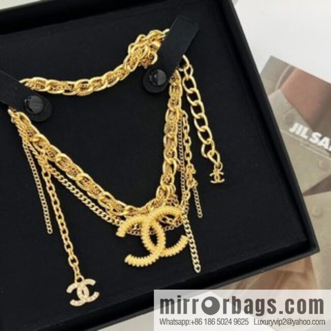 New ☑️ Chanel double c fringe necklace