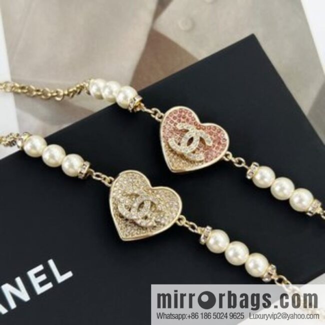 New ☑️ Chanel double c peach heart love full diamond pearl bracelet
