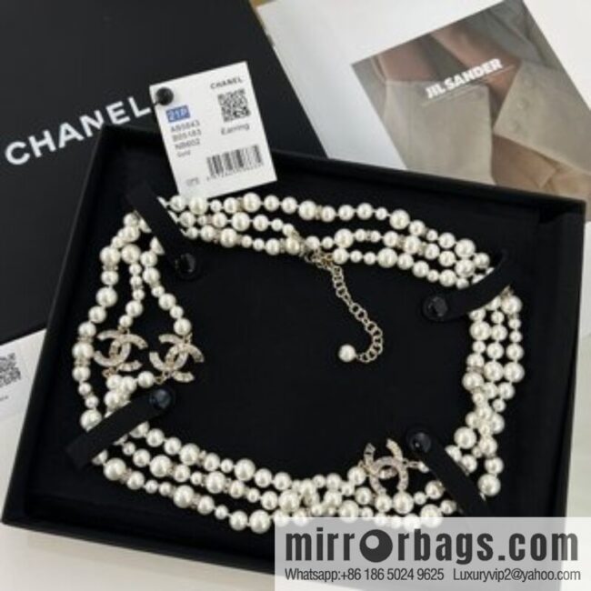 New ☑️ Chanel double c pearl necklace sweater chain