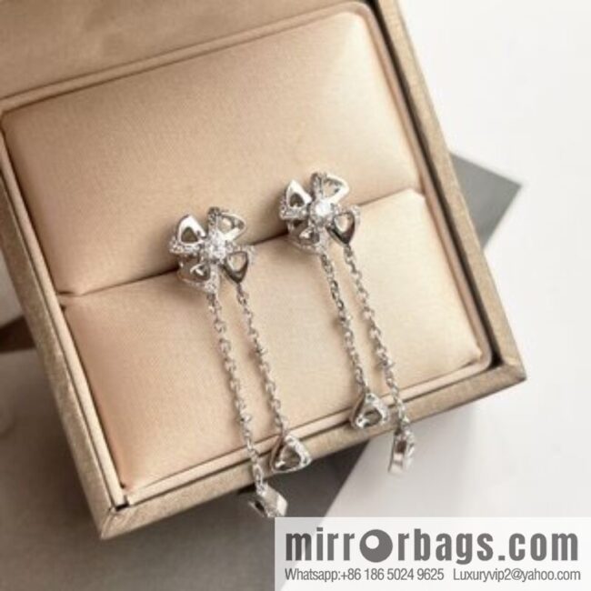 BVLGARI Bulgari series, four-leaf clover fringed earrings