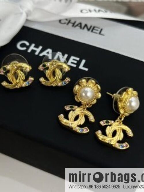i1665981867_1842_4-800x800ebkmwwh1hvp469_20250715225715.jpg New ☑️ Chanel double c stud earrings