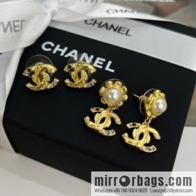 New ☑️ Chanel double c stud earrings