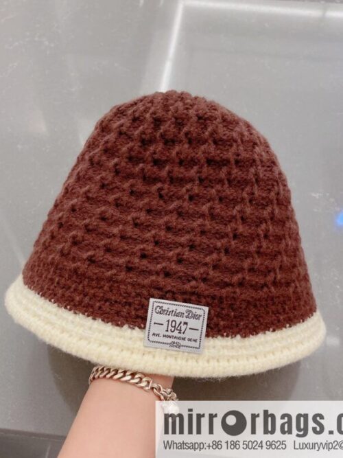 Dior 2022 autumn and winter new wool bucket hat