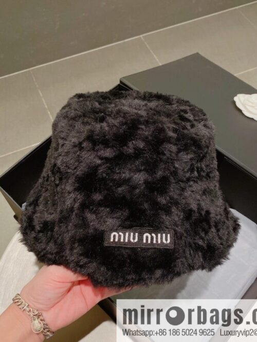 Miumiu 2022 autumn and winter new rabbit fur bucket hat