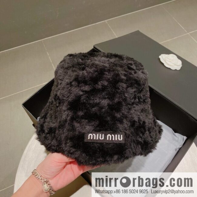 Miumiu 2022 autumn and winter new rabbit fur bucket hat