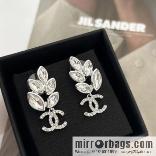 New ☑️ Chanel double c wheat ear horse eye drill earrings