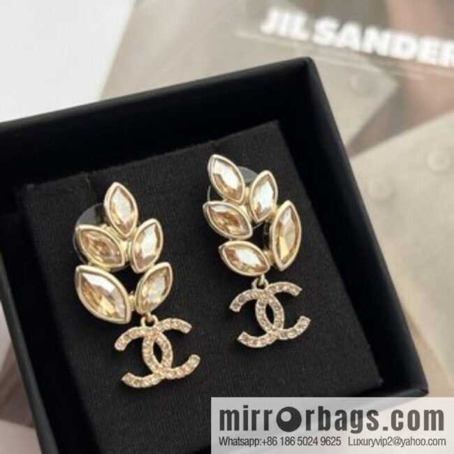New ☑️ Chanel double c wheat ear horse eye drill earrings
