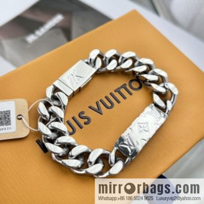 Louis Vuitton Louis Vuitton lv bracelet