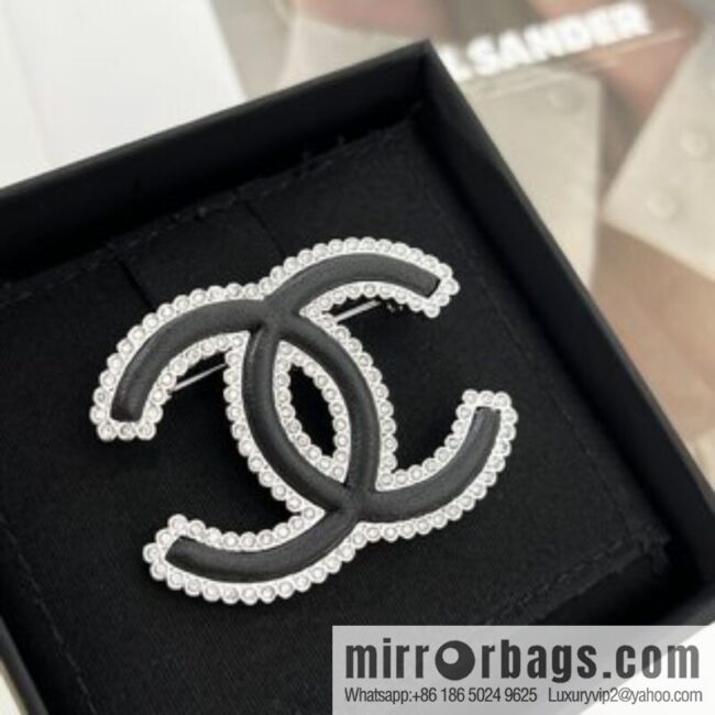 New ☑️ Chanel double c black leather full diamond brooch