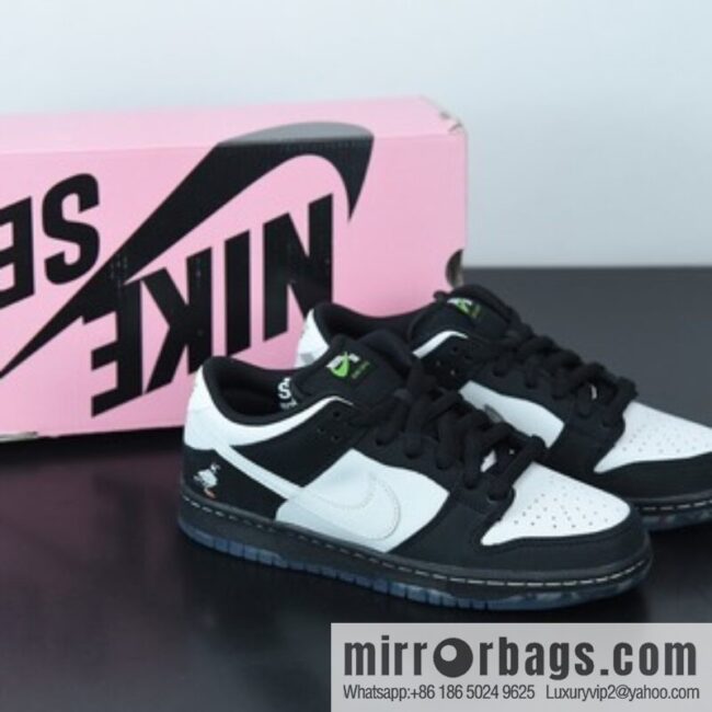 Nk Dunk Low x x Staple joint SB low-top skate shoes black and white pigeons, item number: BV1310-013
