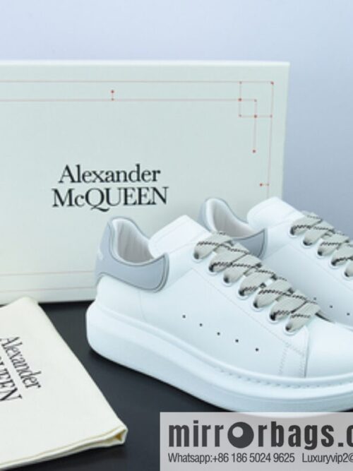 Alexander McQueen/Alexander McQueen, muffin shoes platform heightening white shoes G07H5