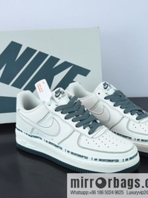 o_1g8q4hr1luehj336ip1aih108412a-800x800tthnc51bgag74590_20250719065429.jpg K09L3 Pure original Uninterrupted x Air Force 1 \"MORE THAN\" \"White and green signature graffiti 3M\" Low-top sneakers Item number: UI8969-639