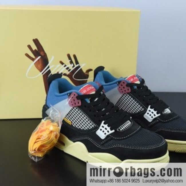AJ4 AIR JORDAN 4 Item number: DC9533 001 UN joint, knight, south coast, black and blue sneakers
