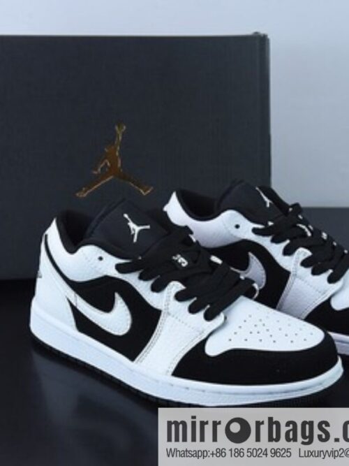 o_1ga5thtva12001gvhg1d39a9mkcj-800x8003duaxix1ygi70186_20250719025319.jpg Jordan Air Jordan 1 Low AJ1 Joe 1 Black and white panda, low-top casual board shoes, item number: 553560-101