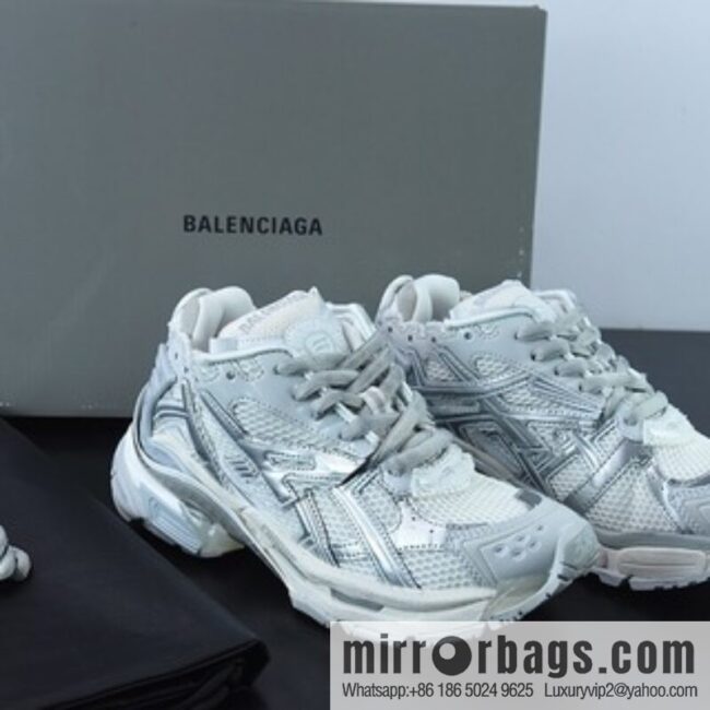 𝗕𝗮𝗹𝗲𝗻𝗰𝗶𝗮𝗴𝗮 Balenciaga 𝗥𝘂𝗻𝗻𝗲𝗿 Paris 7.0 Vintage made old fashion sports dad shoes