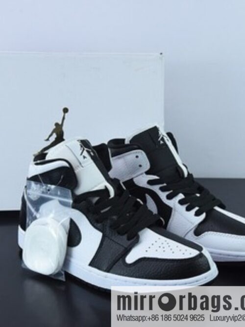 Air Jordan 1 Mid \"black and white yin and yang\" Zhongbang series basketball shoes, item number: DR0501 101