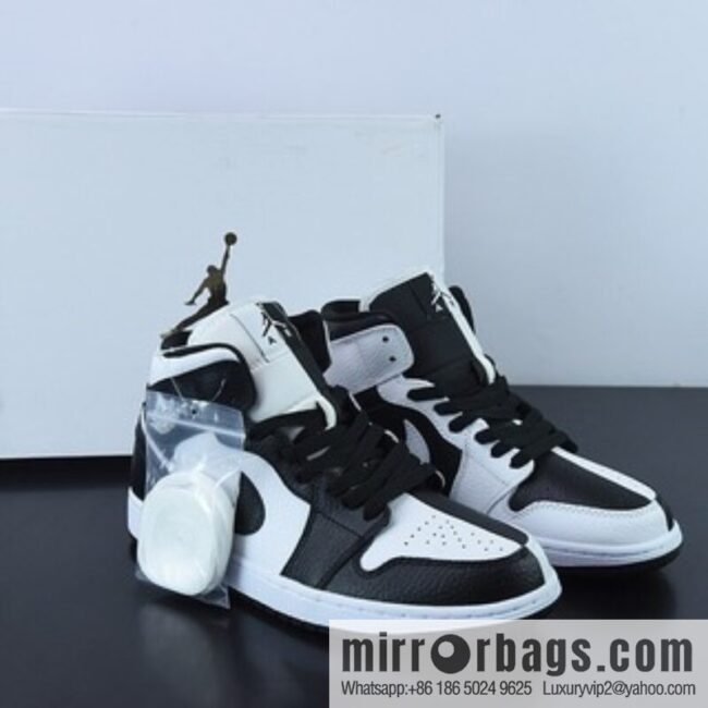 Air Jordan 1 Mid \"black and white yin and yang\" Zhongbang series basketball shoes, item number: DR0501 101