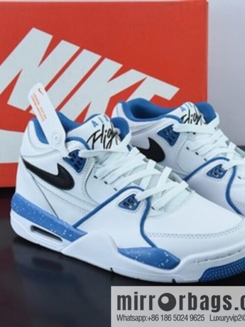 Air Flight Legacy white and blue, the same sneakers as the classic Air Jordan 3 and Air Jordan Unisex, item number: 306252-116.